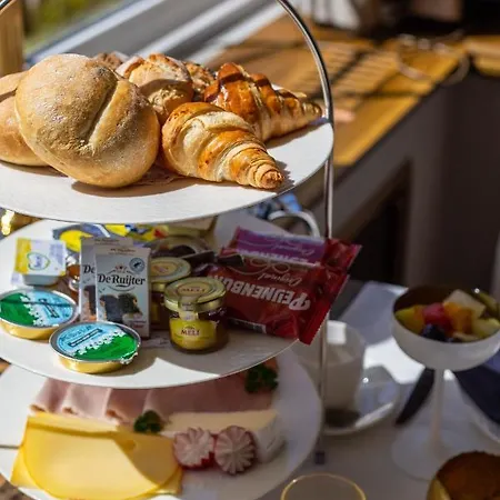 Hof De Draeck מלון